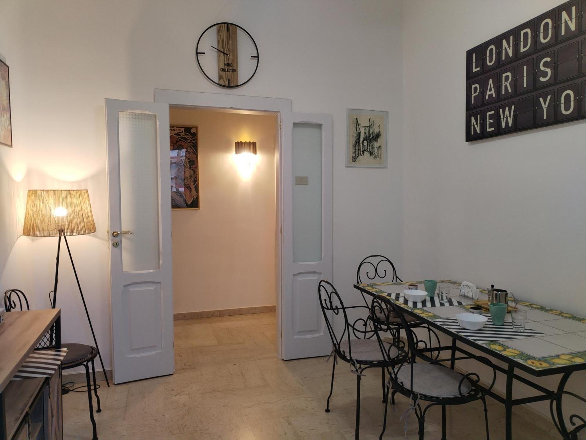 Liberty House Apartment Bari Exterior foto